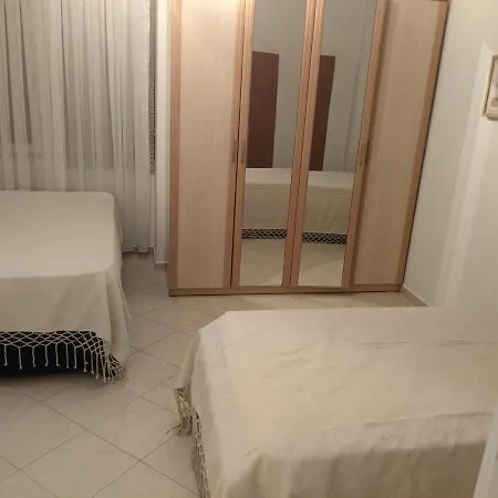 Willemstad Park Villa *